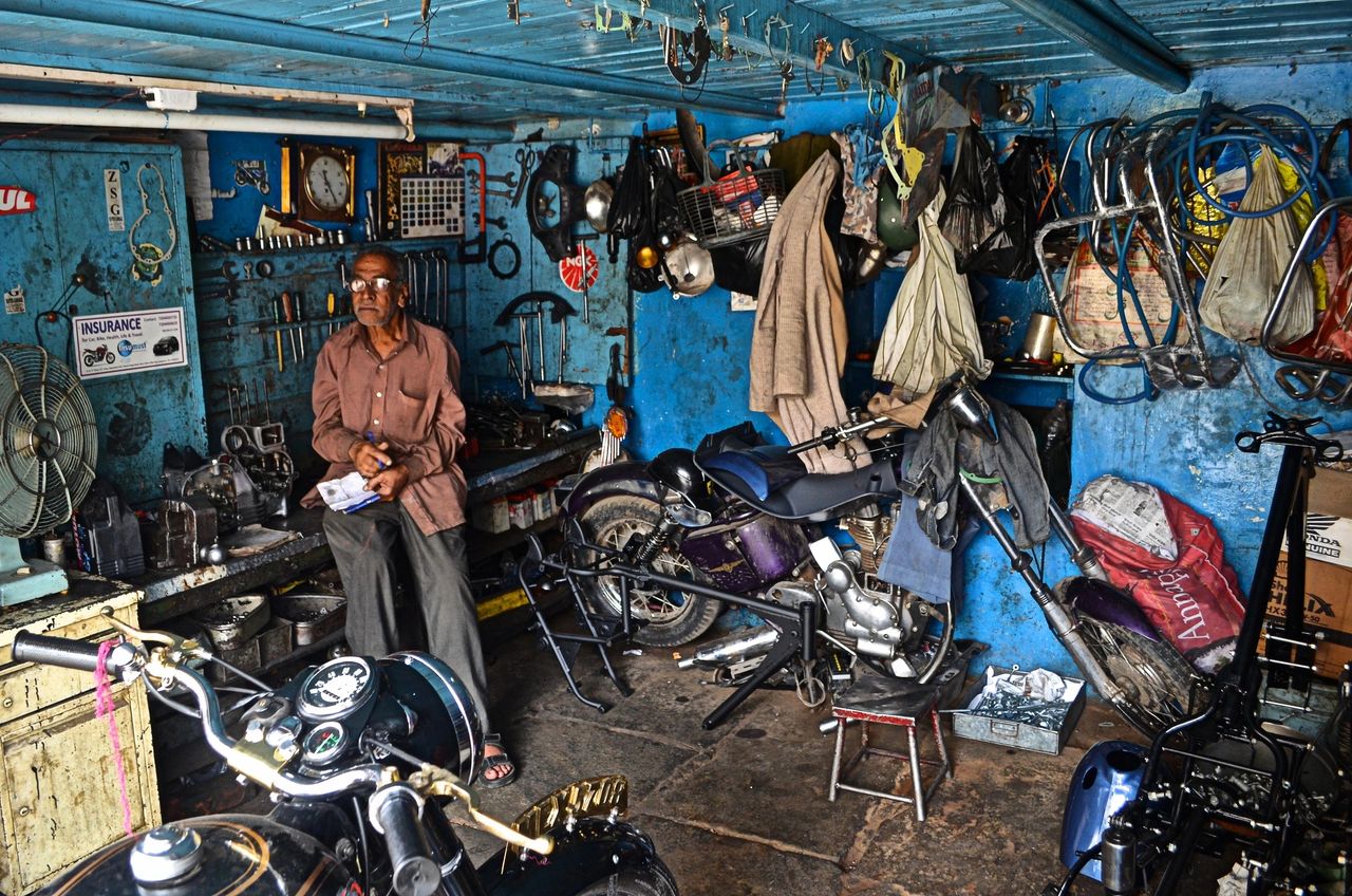Citizens’ incomes and the engine of economic growth